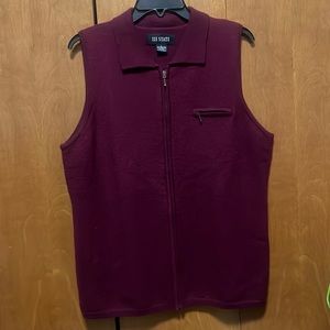 Burgundy 111 State unisex vest. Size L